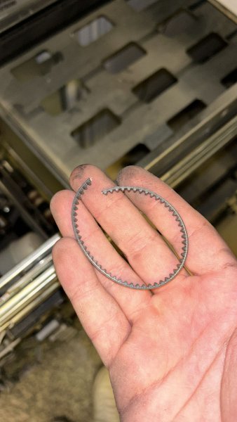 S2 main motor dan rulmanlı dişliye belt